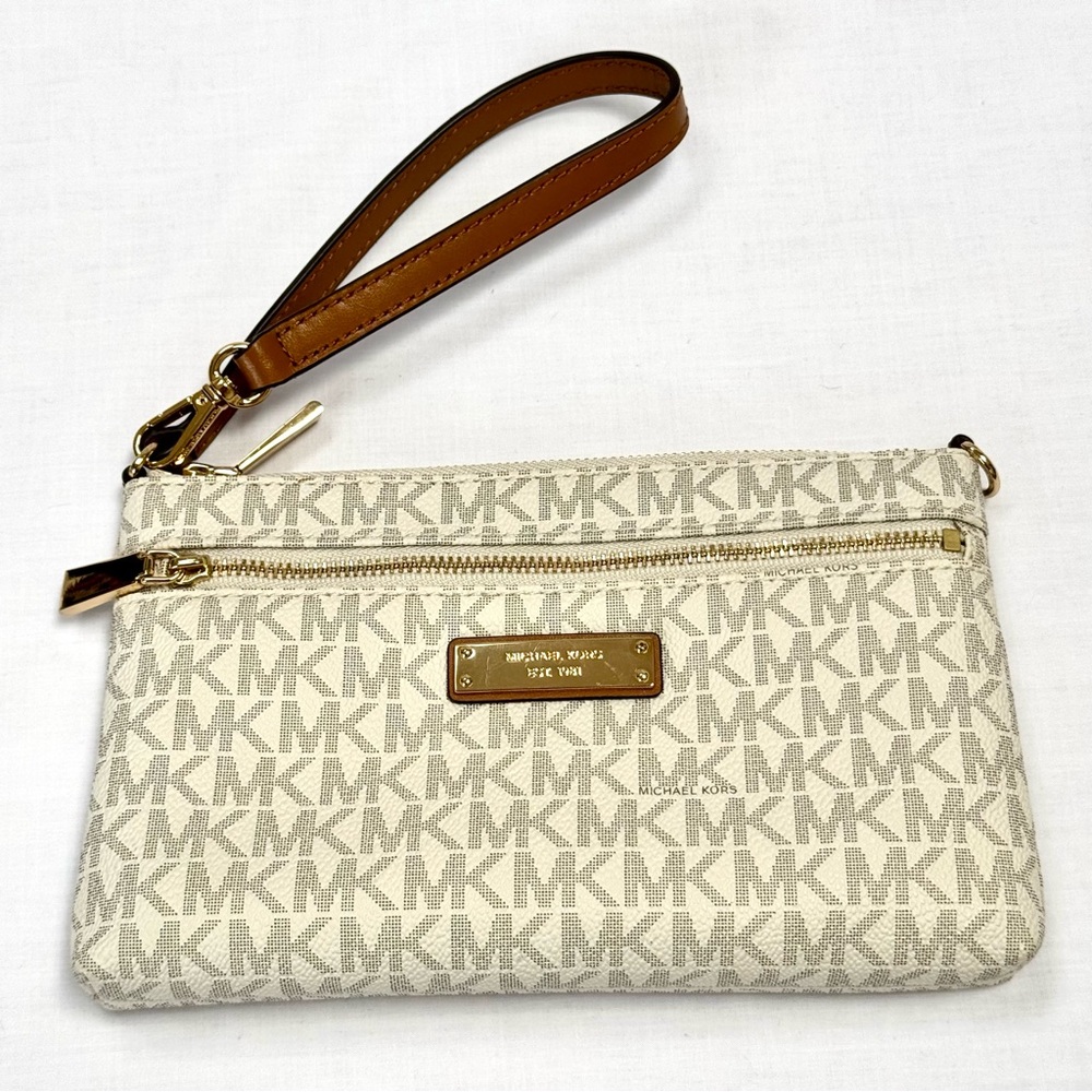 Michael Kors Jet Set Large Wristlet Vanilla Monogram Logo Clutch Unused Tags Bag